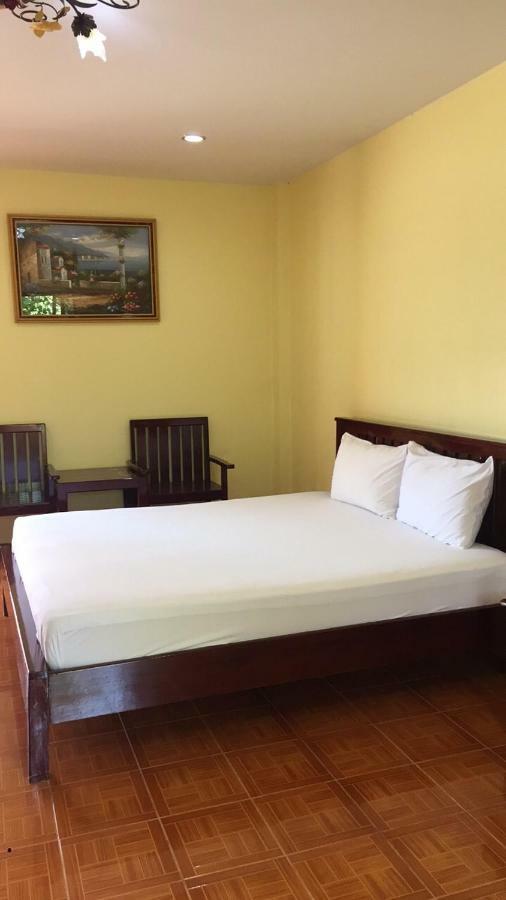 Poon Suk Hotel Kabinburi Kültér fotó